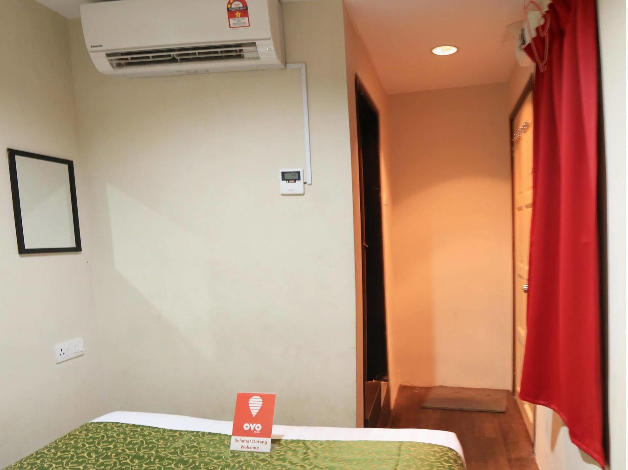 Hotel Surya Palace Kuala Lumpur Extérieur photo